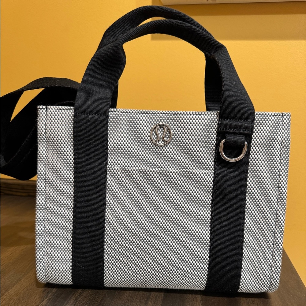 Two-Tone Canvas Mini Tote Bag 4.5L